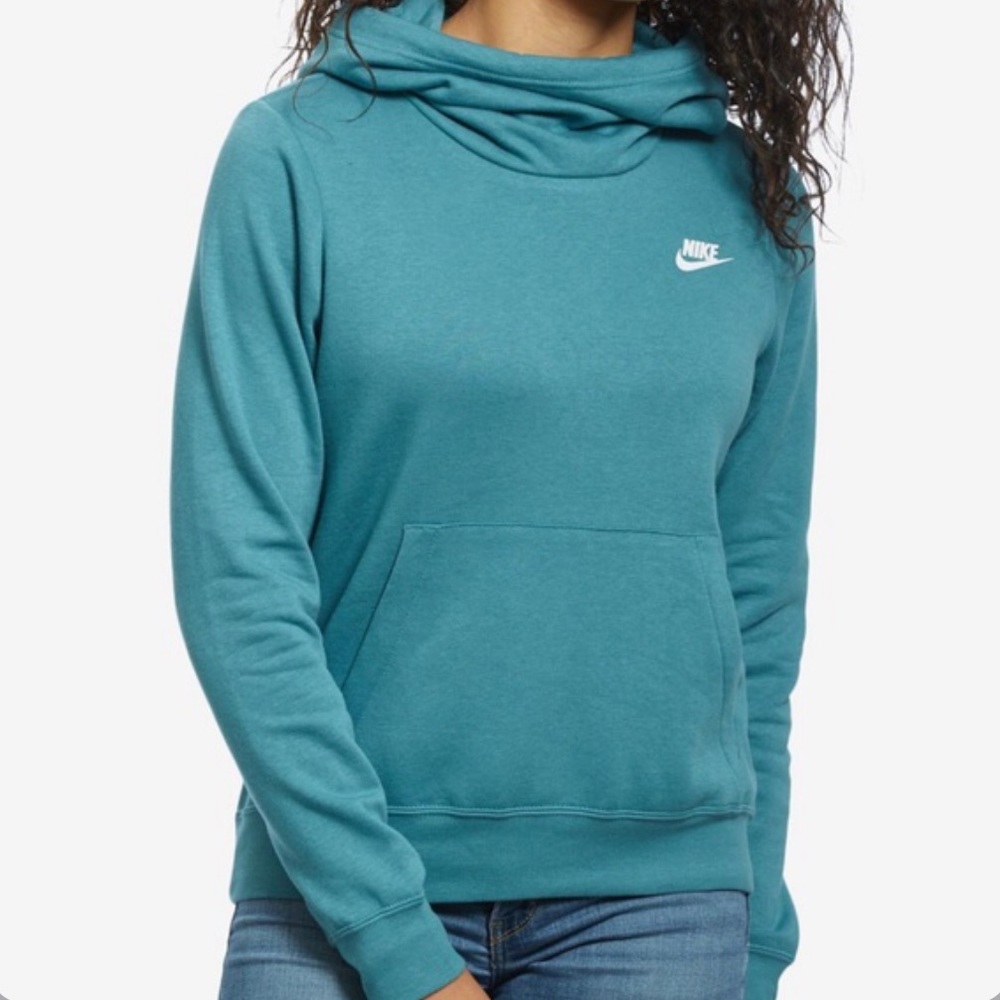 Nike Funnel-neck Hoodie Pullover